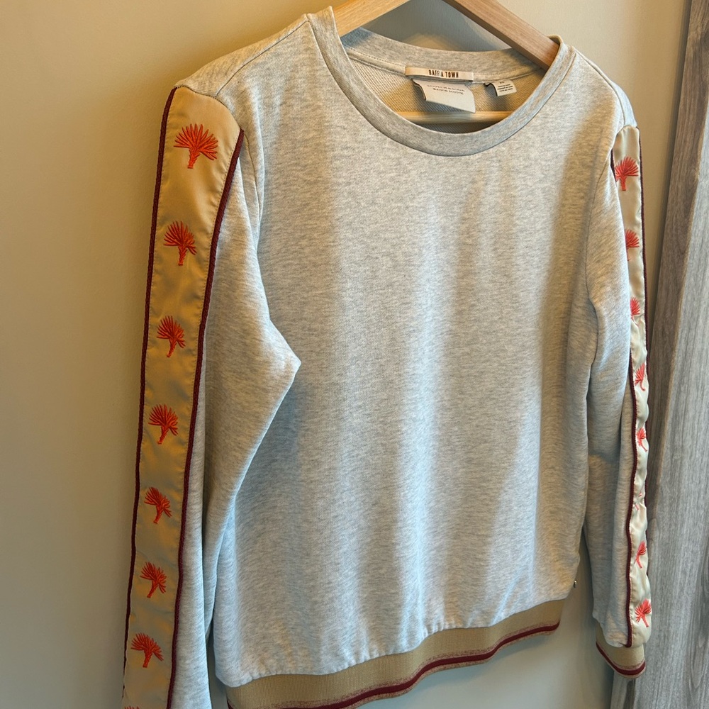 Scotch & Soda Gray and Beige Sweater with Red Accents